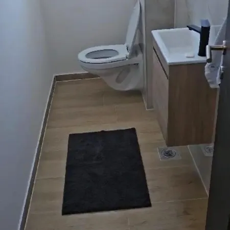 Apartament *