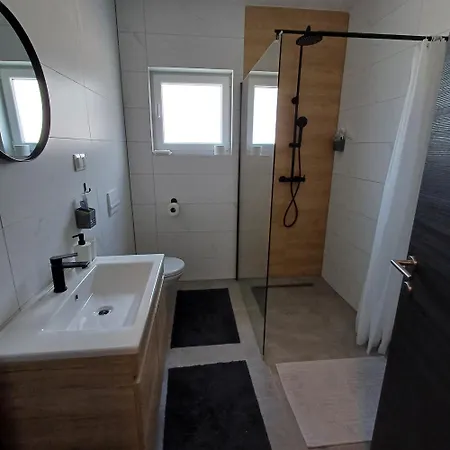 Apartament * Privlaka (Zadar)